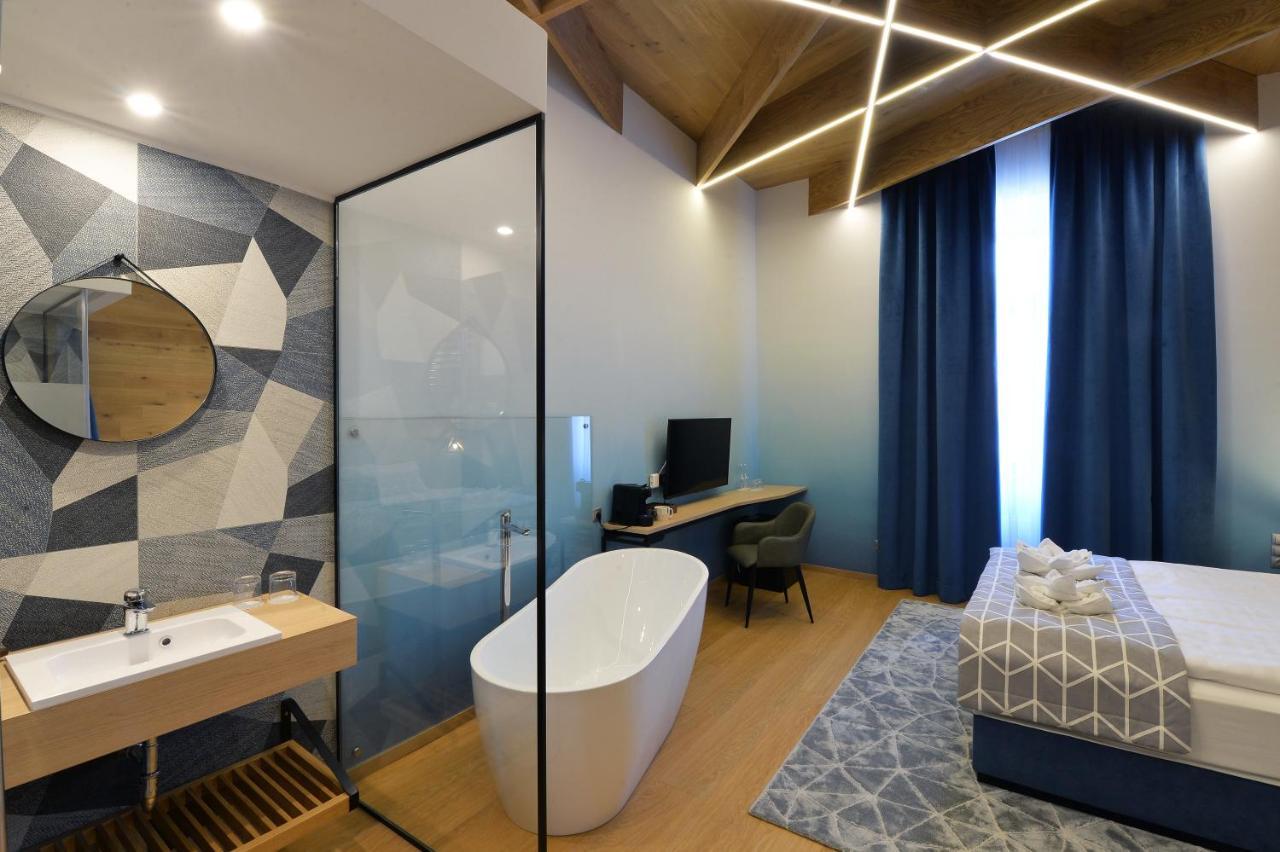 1552 Boutique Hotel Eger Esterno foto