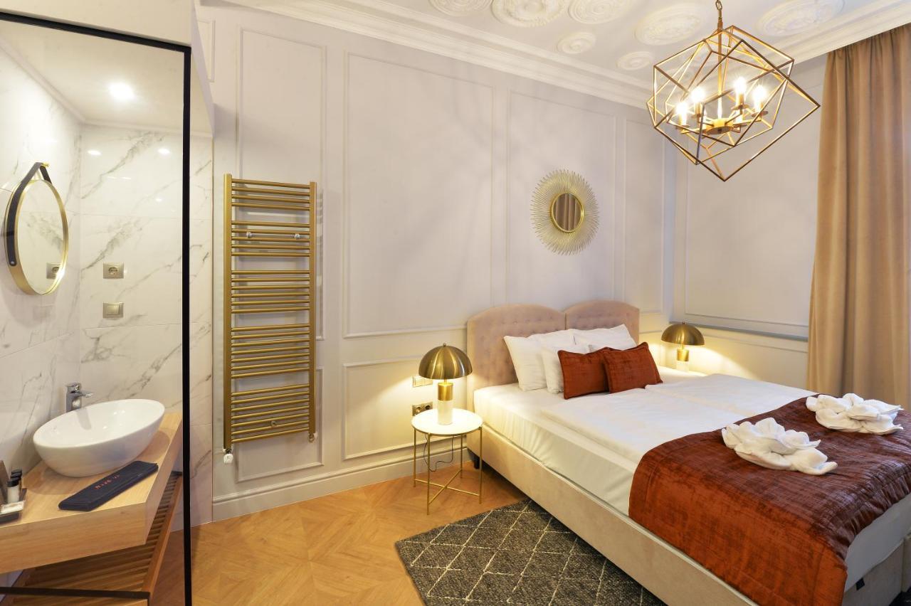 1552 Boutique Hotel Eger Esterno foto