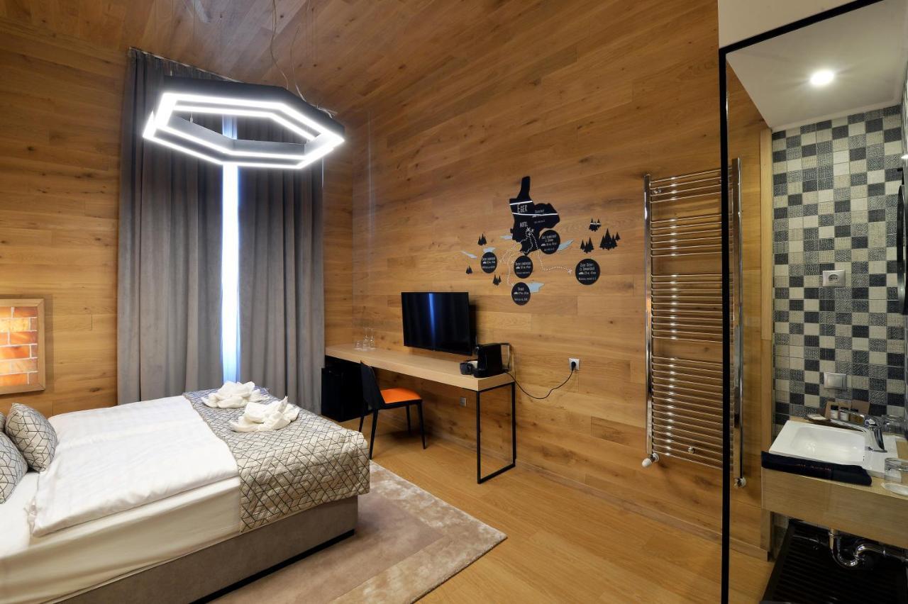 1552 Boutique Hotel Eger Esterno foto