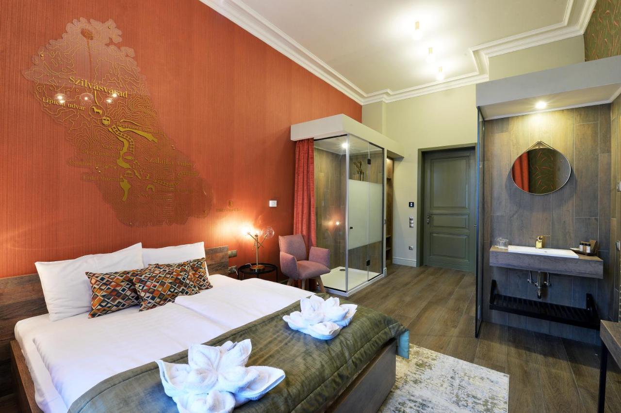 1552 Boutique Hotel Eger Esterno foto