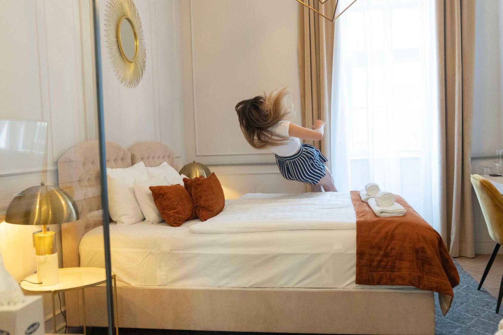 1552 Boutique Hotel Eger Esterno foto